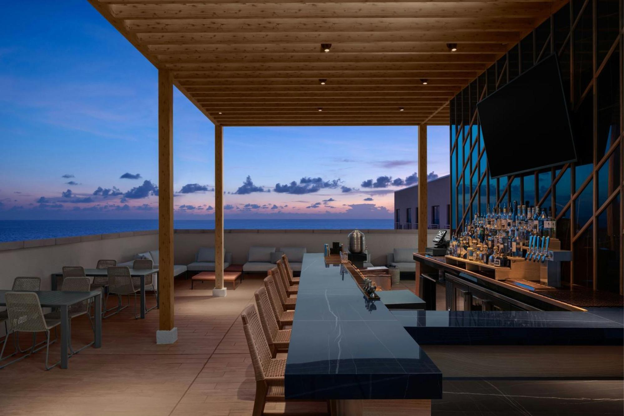 Ac Hotel By Marriott Clearwater Beach Bagian luar foto