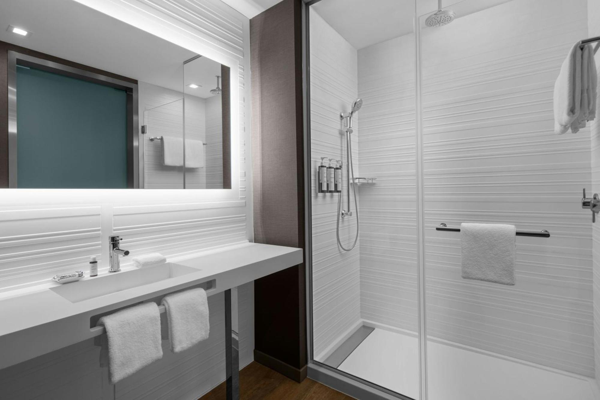 Ac Hotel By Marriott Clearwater Beach Bagian luar foto